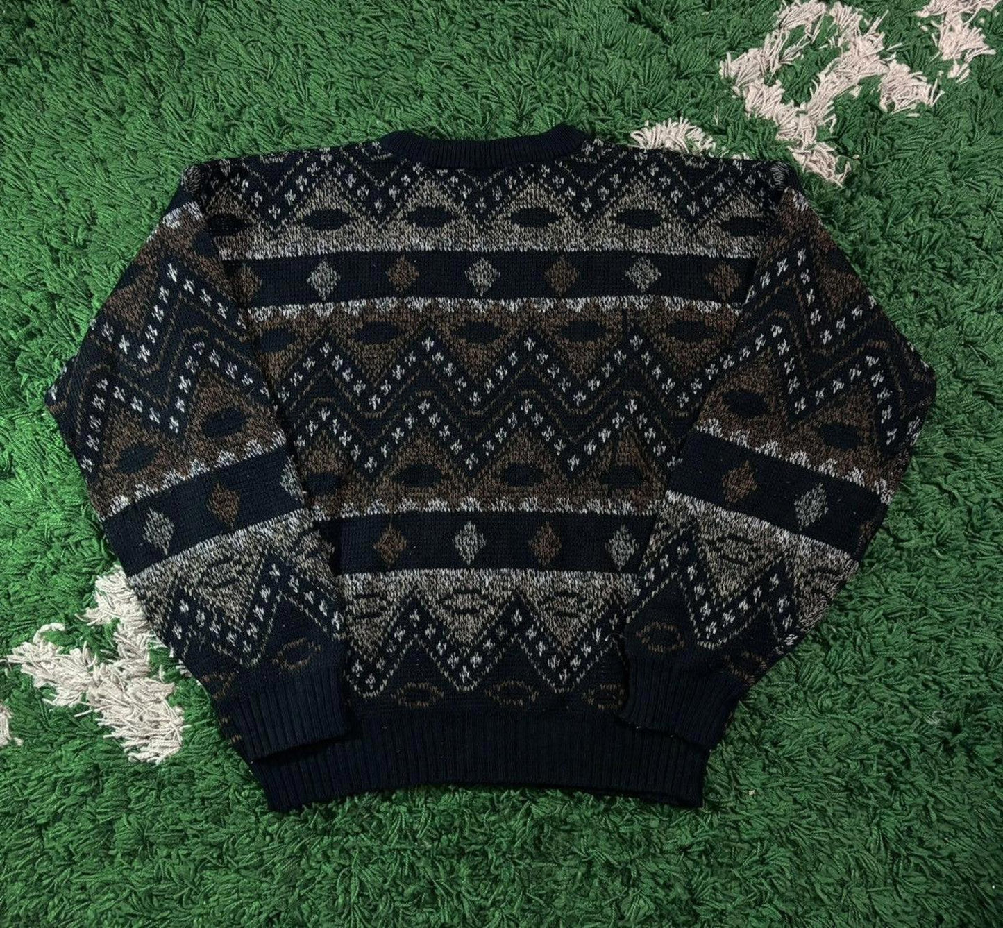 Vintage Impact Multi-Print Pullover