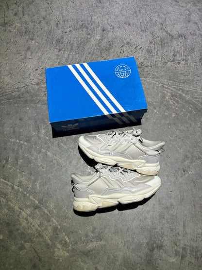 Adidas “Ozweego”
