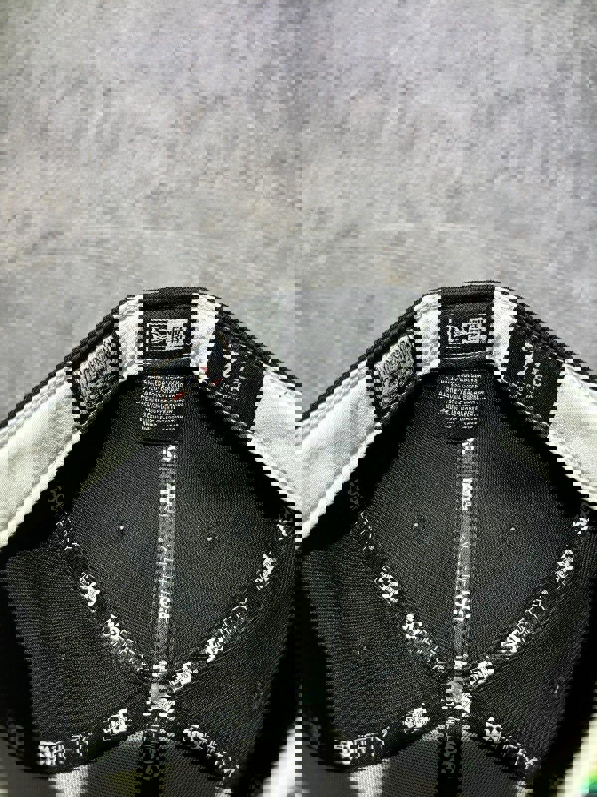 (7 1/8) Phillies x Pink Floyd Fitted