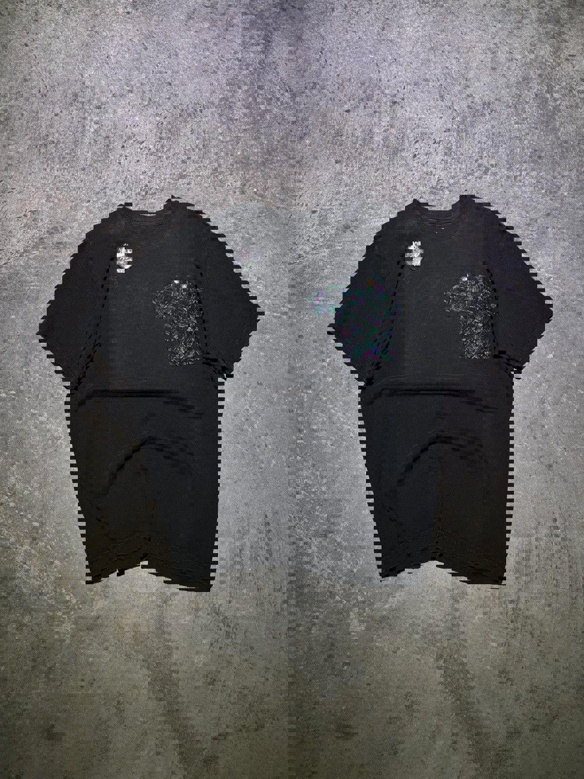 (Carhartt) T-Shirt on a T-Shirt (with Pin)