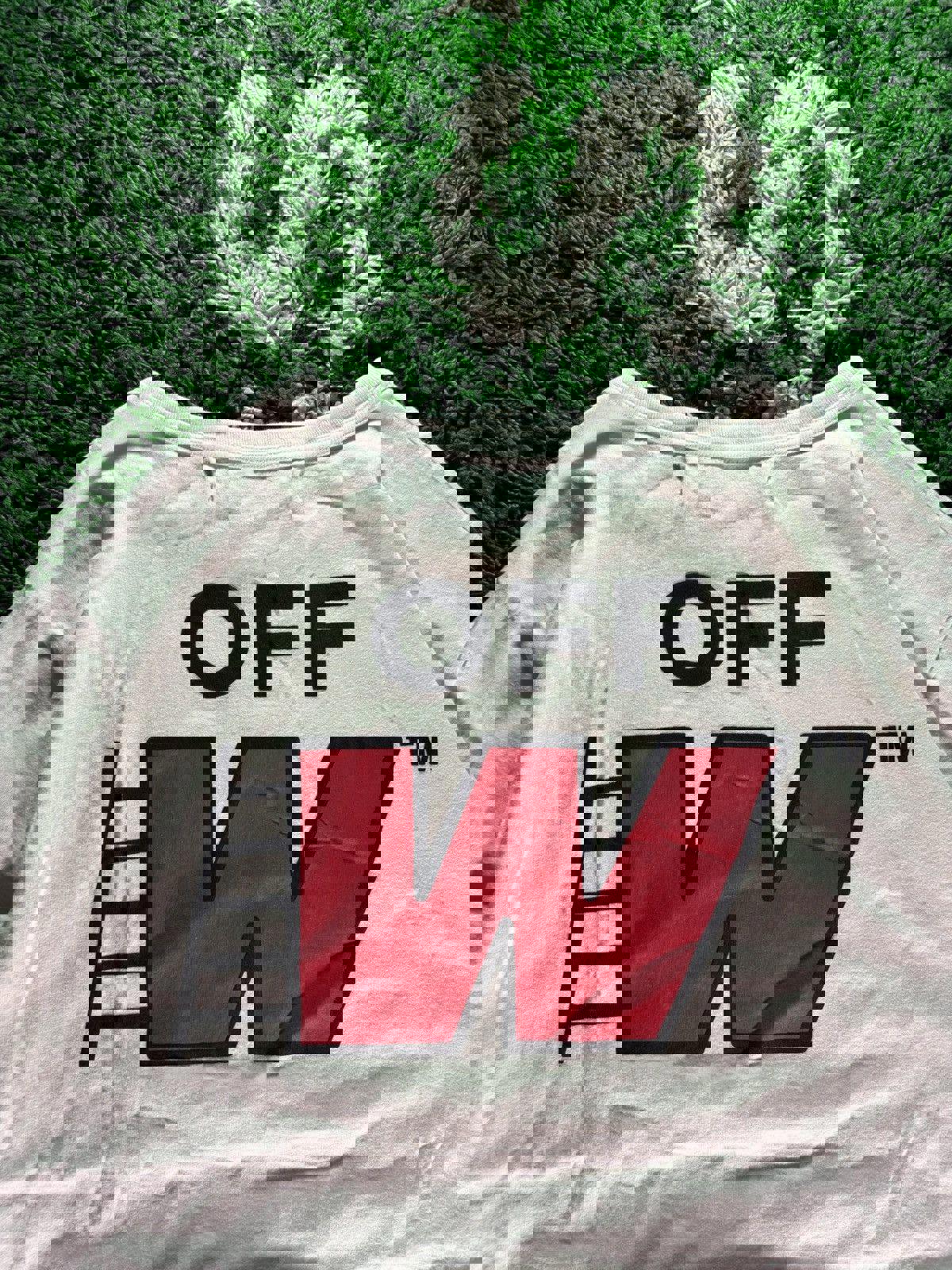 Off-White “Seeing Things” Ladder Tee