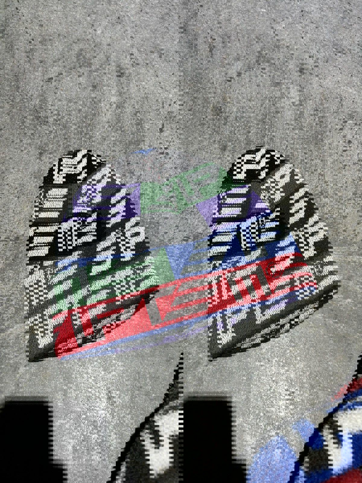 [SET] Supreme Multicolor Reversible Windstopper w/ Beanie