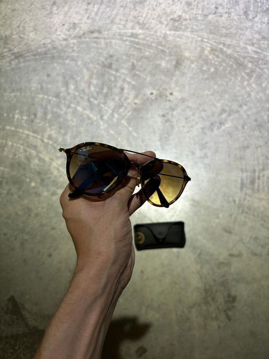 Ray-Ban Gradient Sunglasses