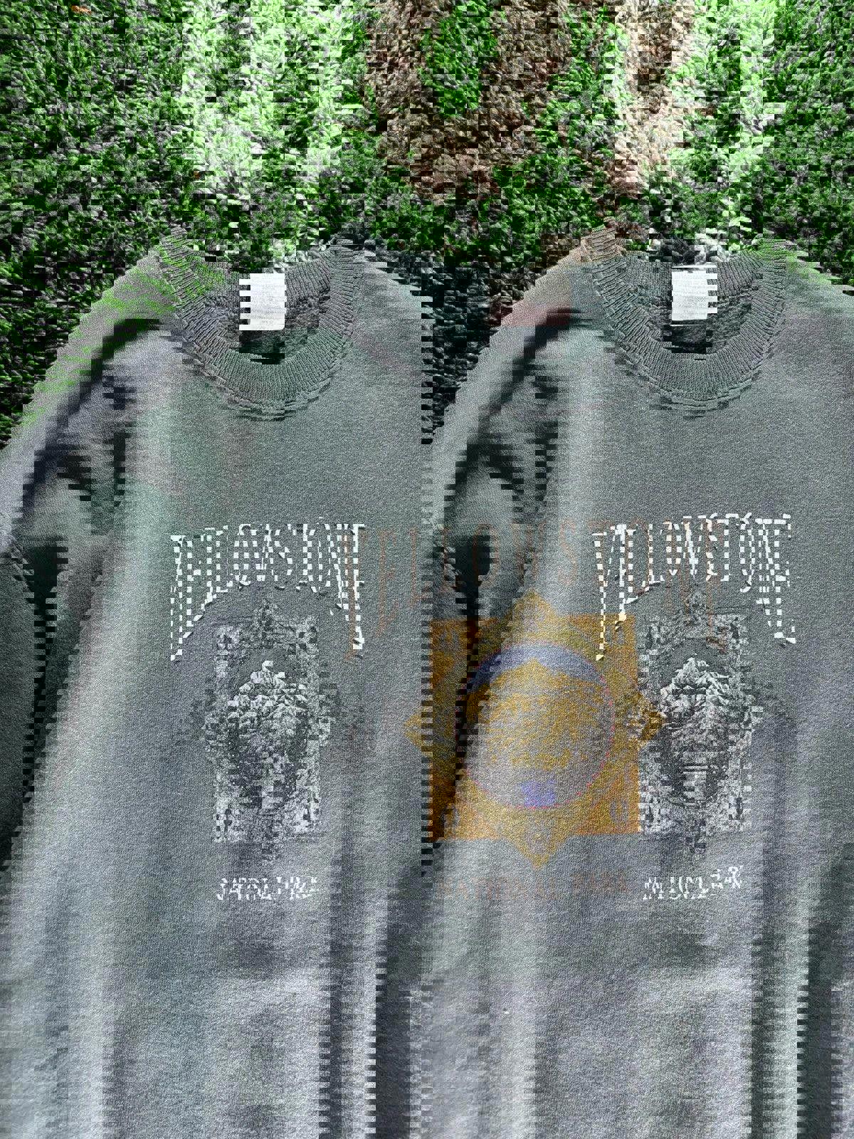 Vintage Jerzees Yellowstone National Park Crewneck