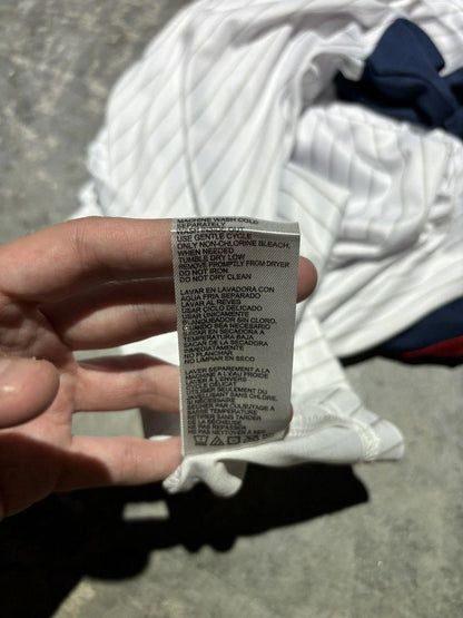 Cleveland Guardians Women’s Top