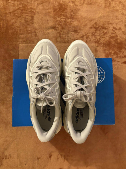 Adidas “Ozweego”
