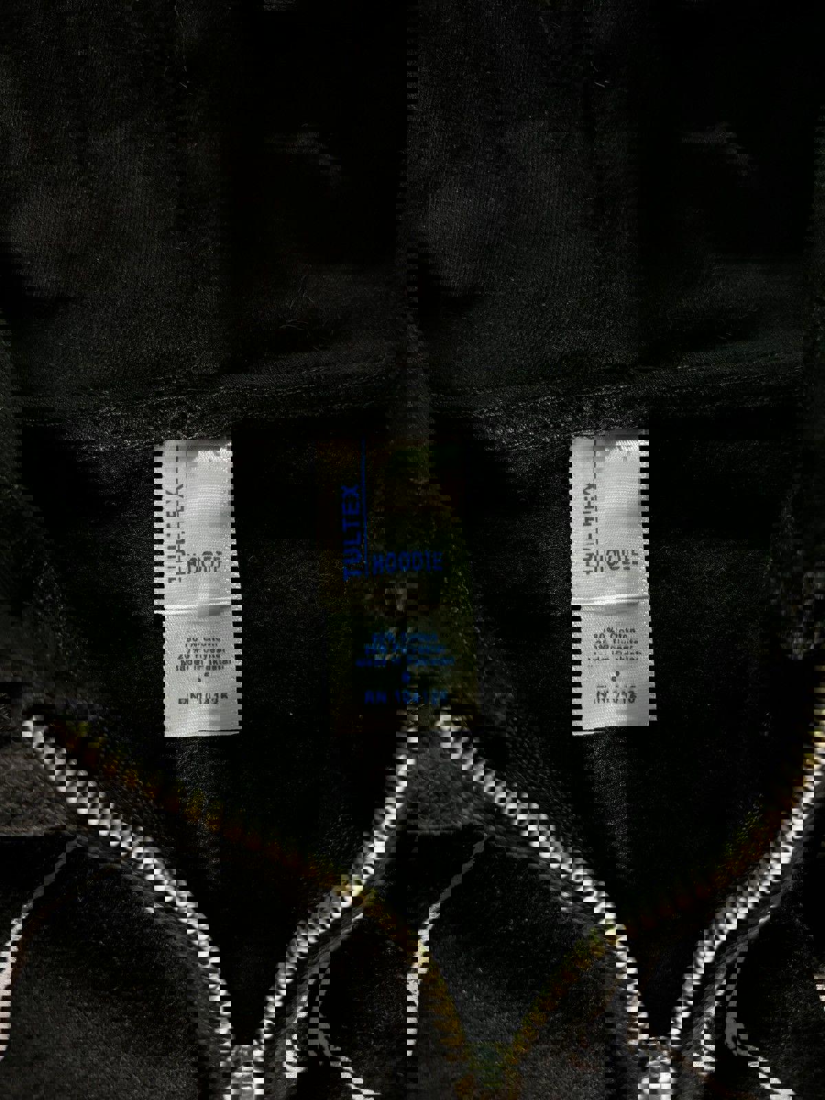 Vintage 2009 Tultex Incubus Full-Zip Jacket