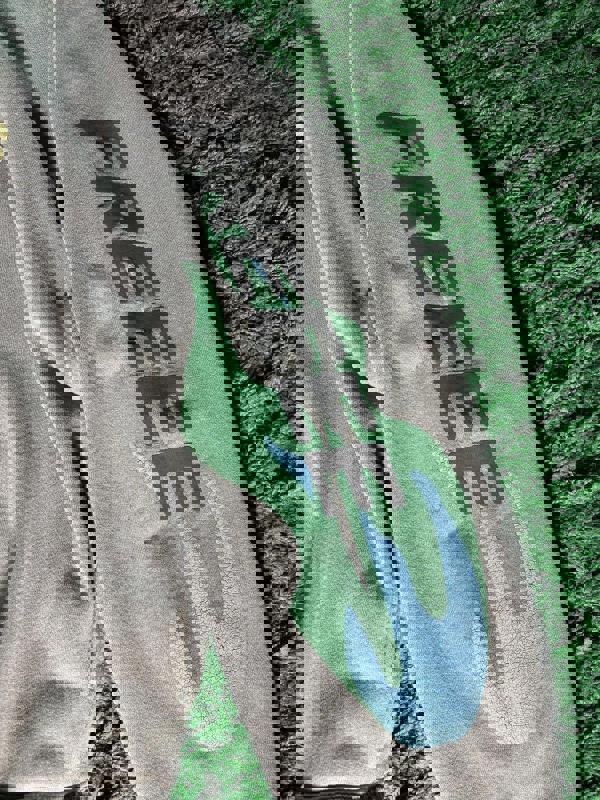 [RAREEE] CPFM x Kid Cudi Kids See Ghosts FREEEE Hoodie