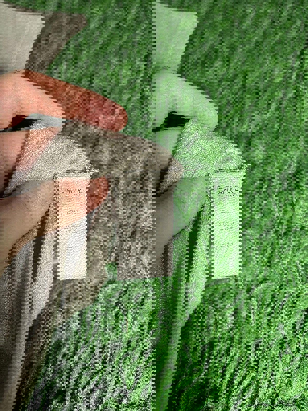 Feature “Kelven II” Tee