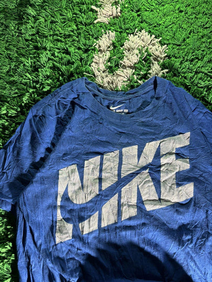 2010s Nike Big Logo Tee