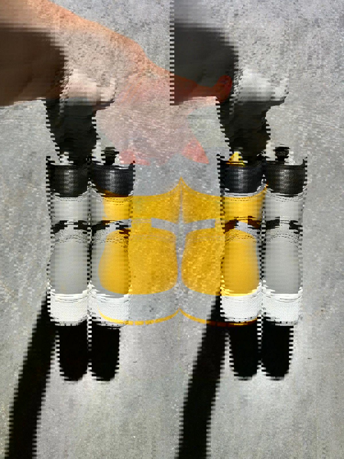 [SAMPLE] Jordan 1 “Pollen”