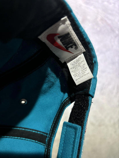 Vintage Nike x NBA Detroit Pistons Hat