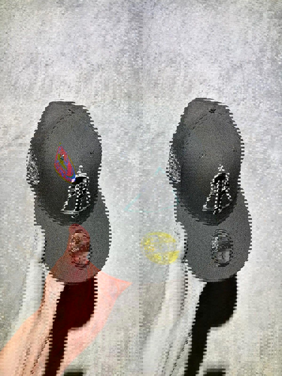 (7 1/8) Phillies x Pink Floyd Fitted