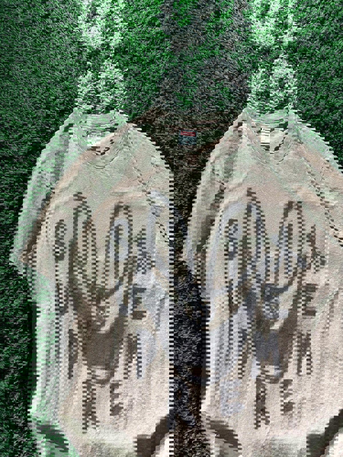 Supreme 2018 Smile Tee