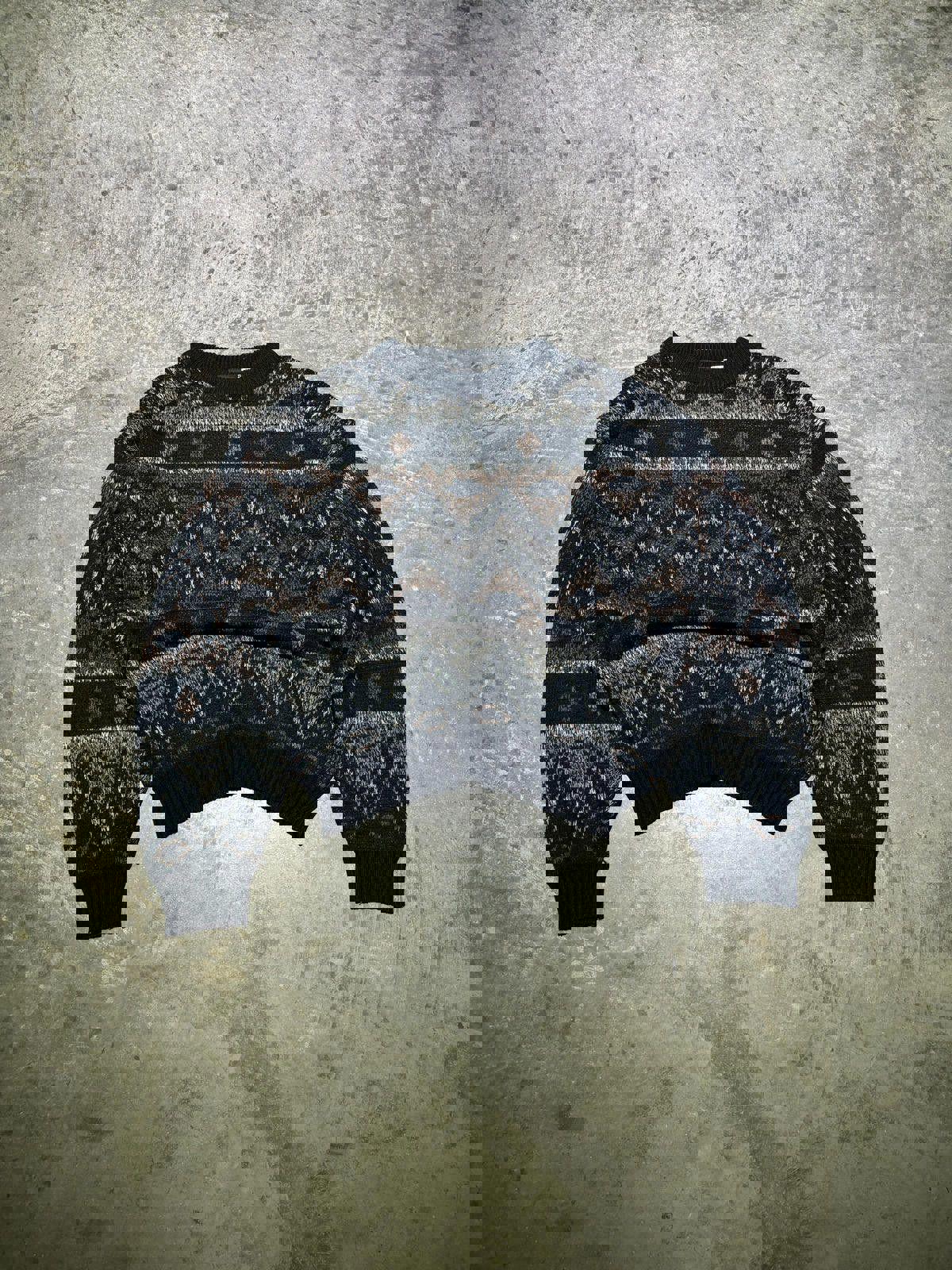 Vintage Impact Multi-Print Pullover