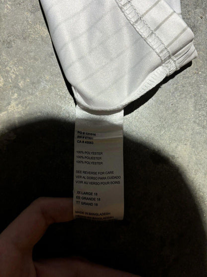 Cleveland Guardians Women’s Top