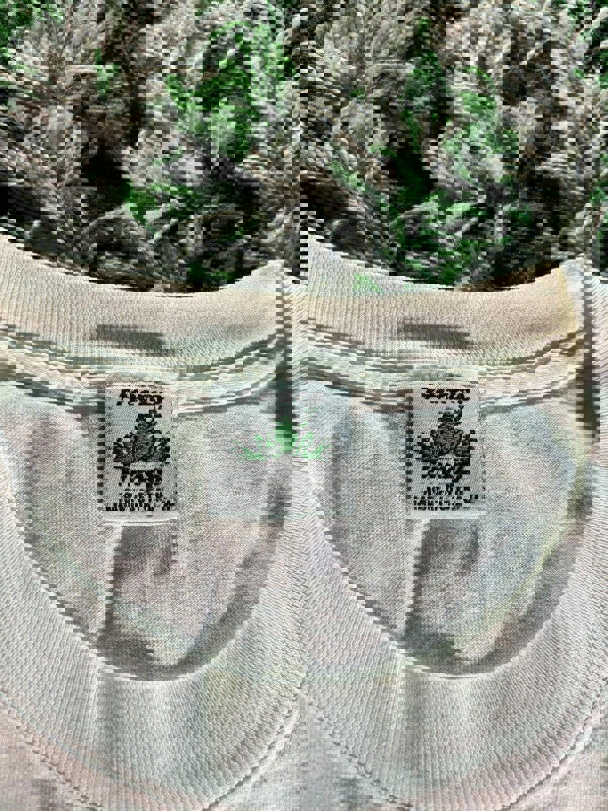 Vintage 1995 Peace Frogs Tee